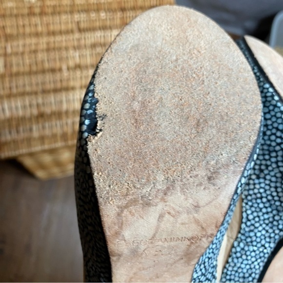 Rebecca Minkoff Vamp Platform Heels Tan Pebbles - Picture 8 of 9